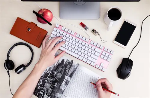 公司人物介绍挂墙上